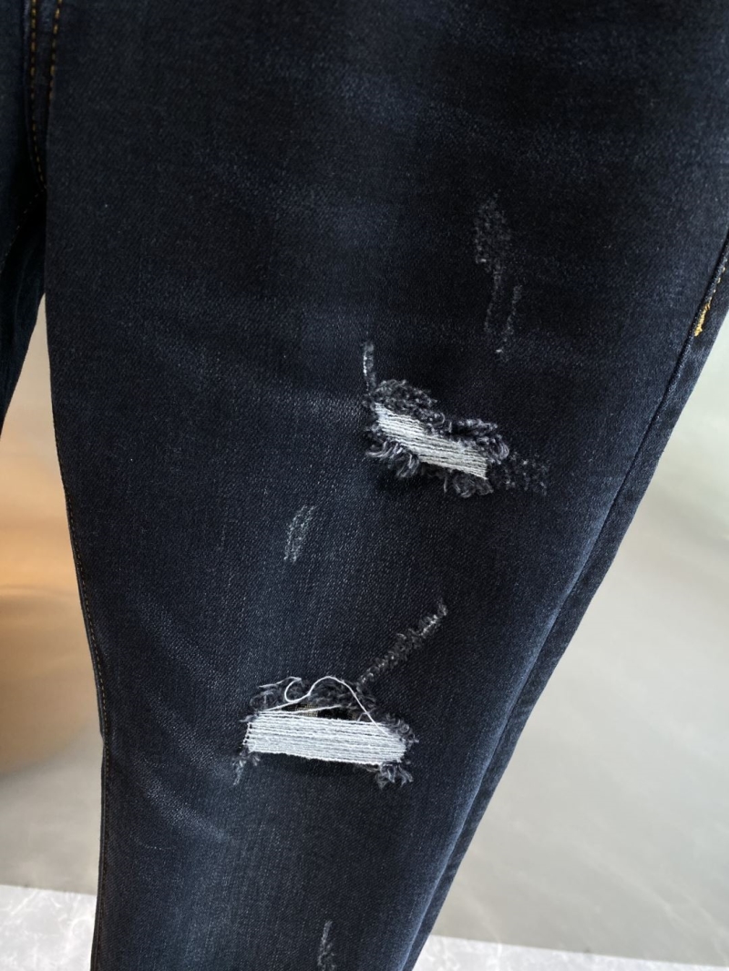 chr1st1an D10r jeans